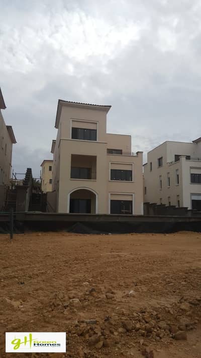 Fully Finished standalone at Uptown Cairo immediate delivery with good price and view