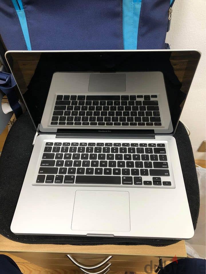 Macbook pro mid 2012 13 inch 195 cycle count original ماك بوك برو 5