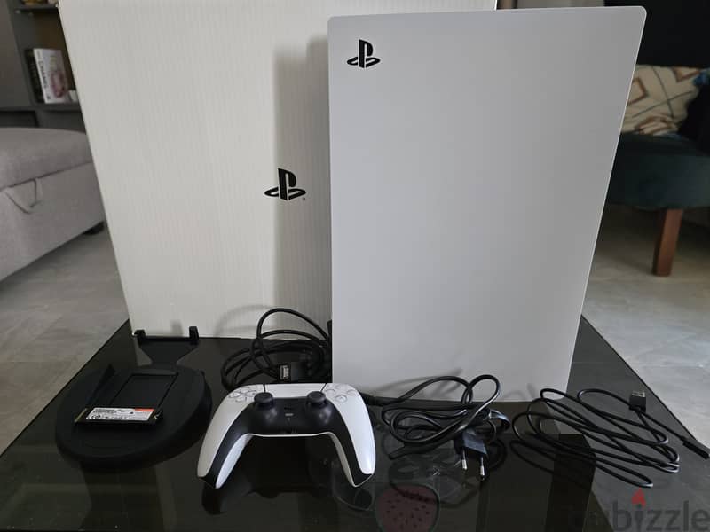 PS 5 Disc Edition (Netherlands + Optional 4 TB SSD - Almost new 0