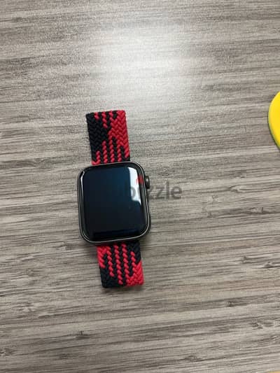 apple  watch se 44mm