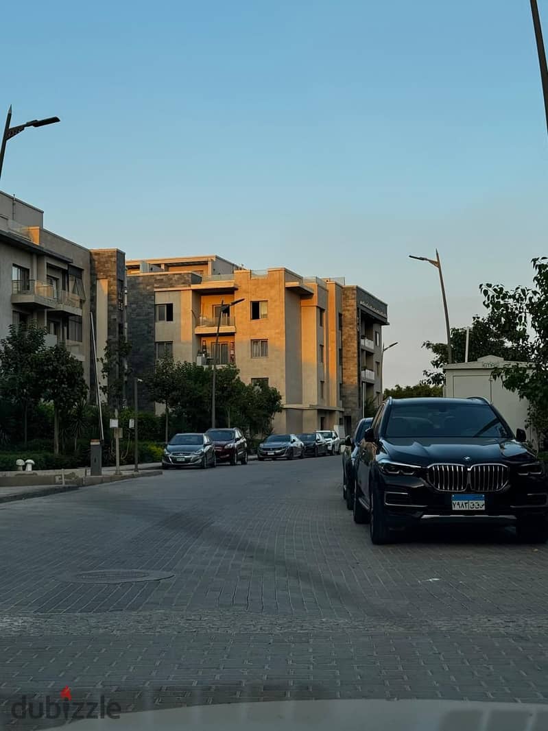 For Sale in Galleria Moon Valley, Apartment for sale, new Cairo 2