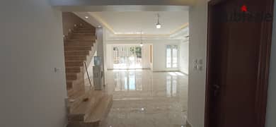 I villa 260m semi furnished for rent Compound mountain view hyde park New Cairo 0