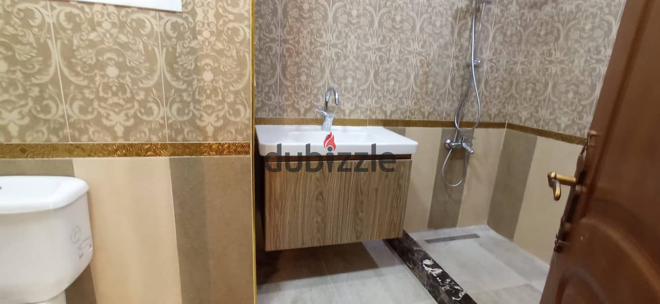 I villa 260m semi furnished for rent Compound mountain view hyde park New Cairo 4