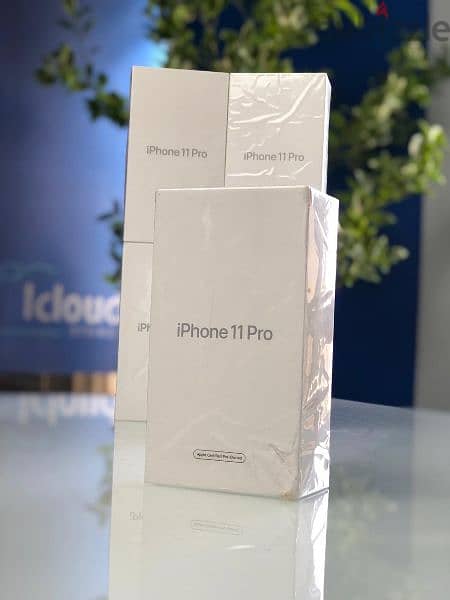 عرض لمده 24ساعه على  Iphone 11pro . 256GB 1