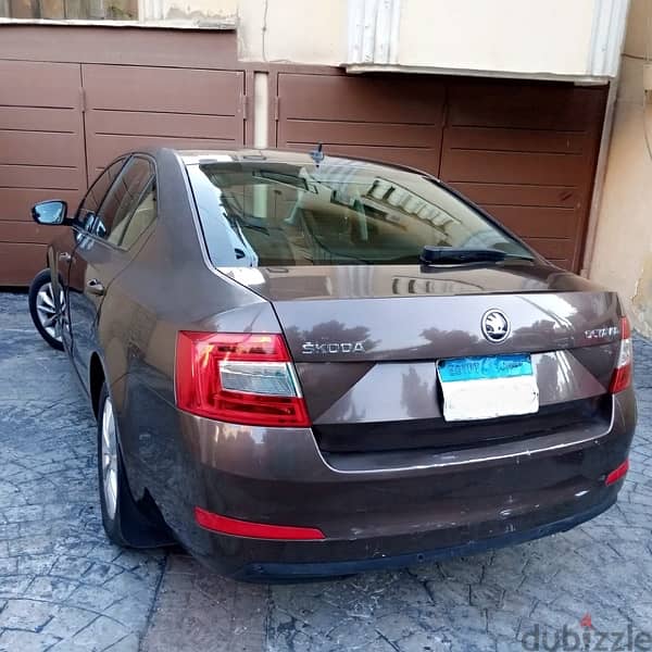 Skoda A7 2015 6