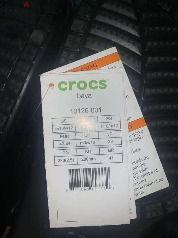 brand new original crocs كروكس بالتيكيت من امريكا 4