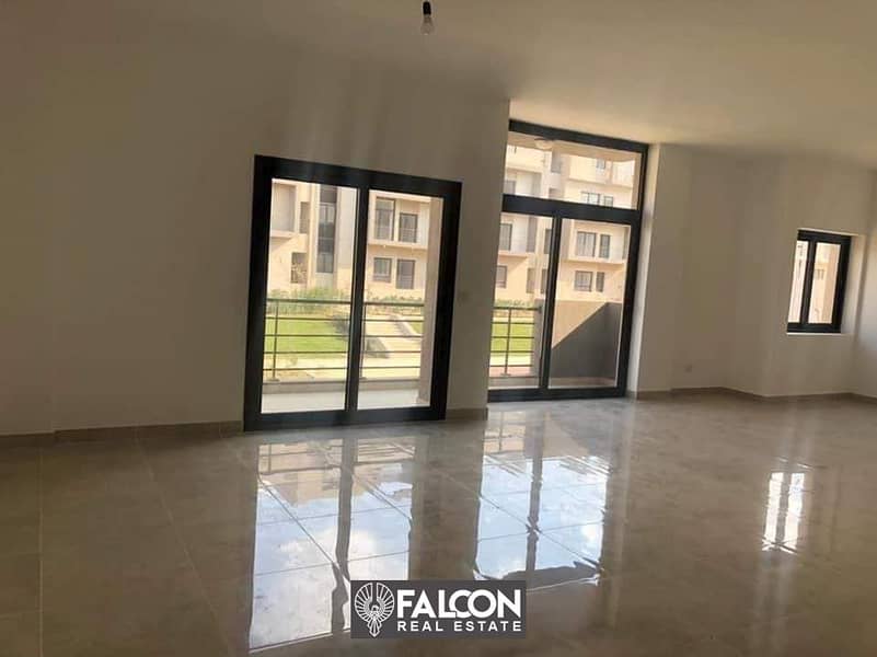 For sale, an apartment of 132 square meters, 3 rooms, with a 42% discount for cash, on the Suez Road, Sur in Sur, with Madinaty, in installments 4