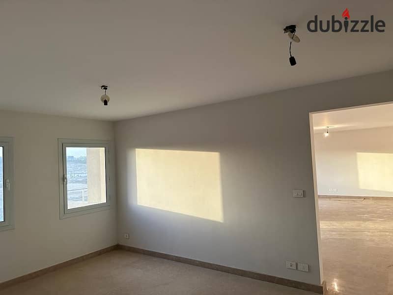 For rent, first-use apartment 257m - finished with AC, Etapa Compound, Sheikh Zayed 4