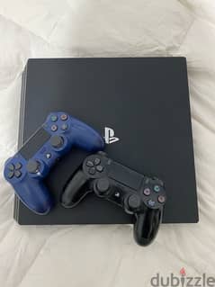 Playstation 4 pro للبيع 0