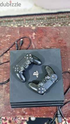 Playstation 4 pro 1 tera with two daulshock