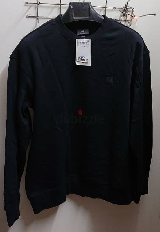 سويتشيرت شتوي H&M أسود جديد مقاس Sweatshirt Medium 0