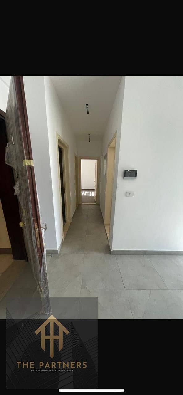 Apartment in B8 Madinaty 119 meter 3 bedrooms 3 bathroom Receipt of one year or less view wide garden 2