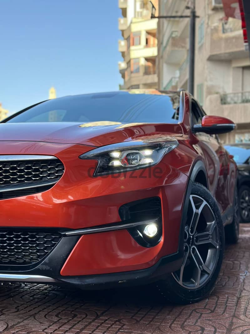 KIA XCEED 2022 EIT TOP LINE 60000 K/M 8