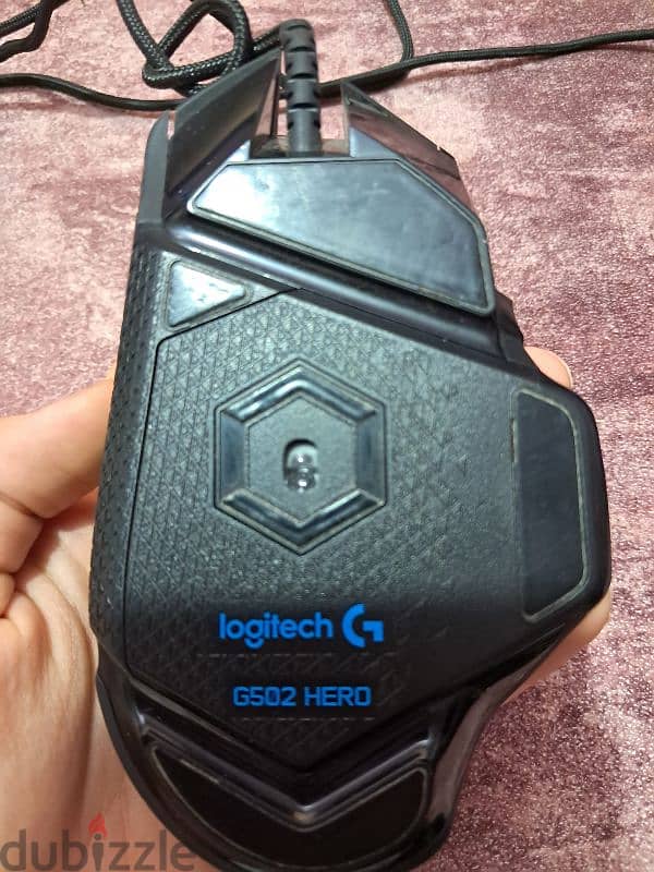 للبيع ماوسات Logitech و hyperx 6