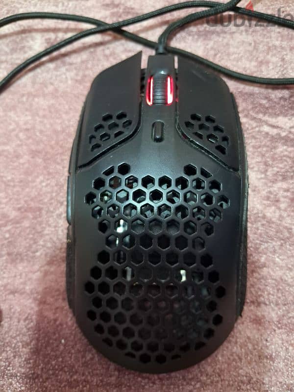 للبيع ماوسات Logitech و hyperx 7