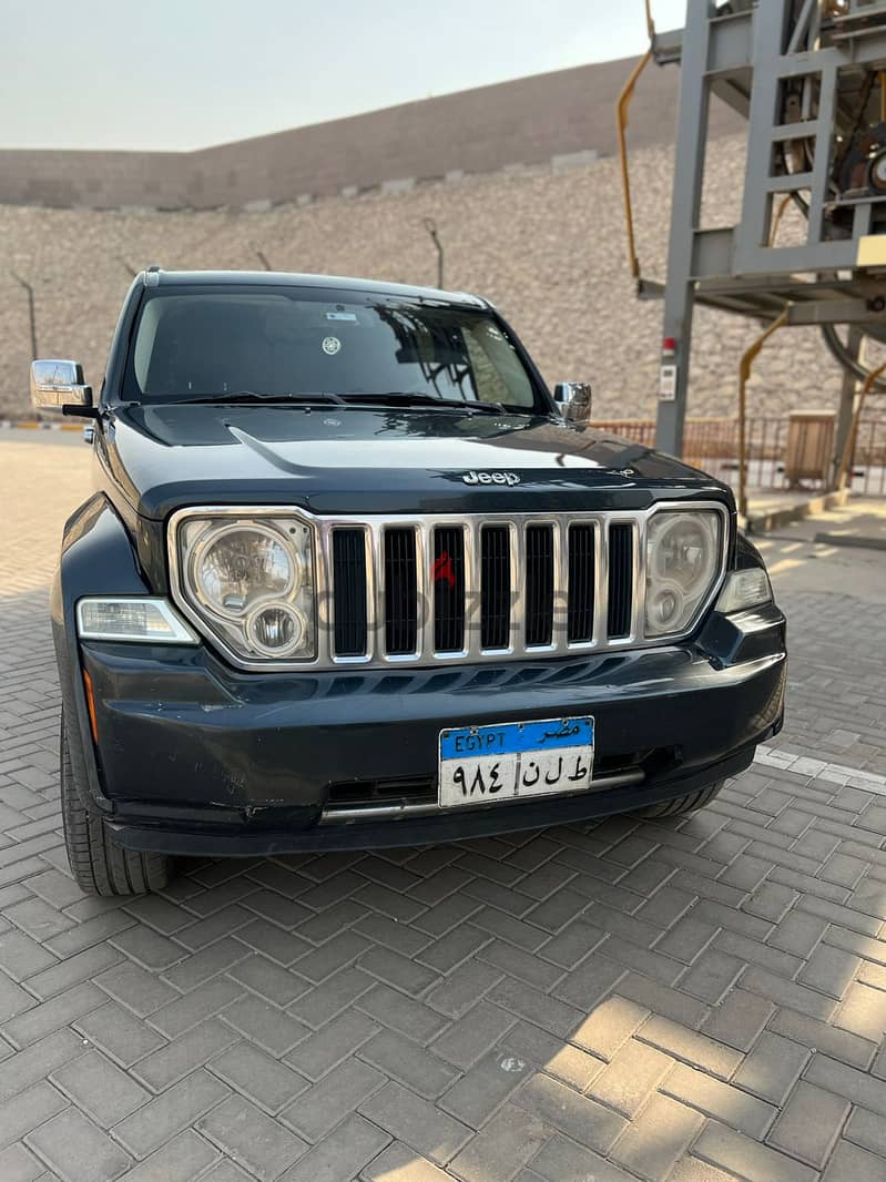 جيب  شروكي   Jeep  Cherokee 2