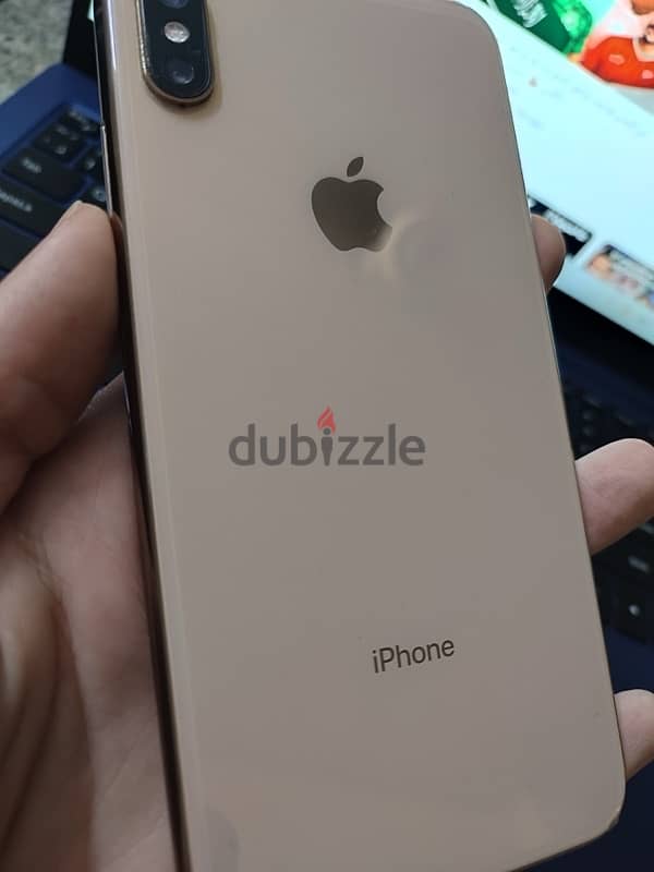 iphone Xs max 256 Gold 6