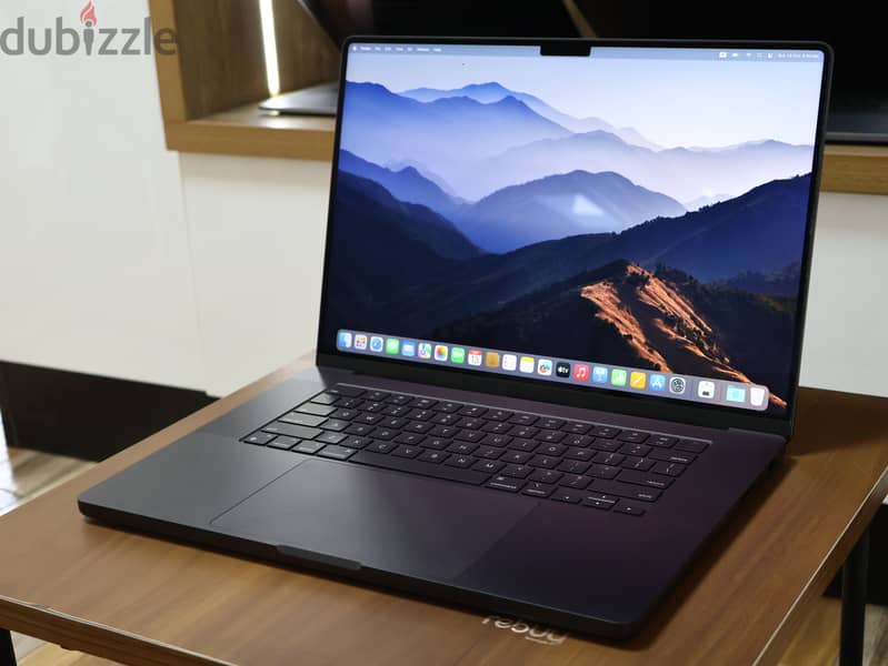 Macbook pro 16inch M3pro 1