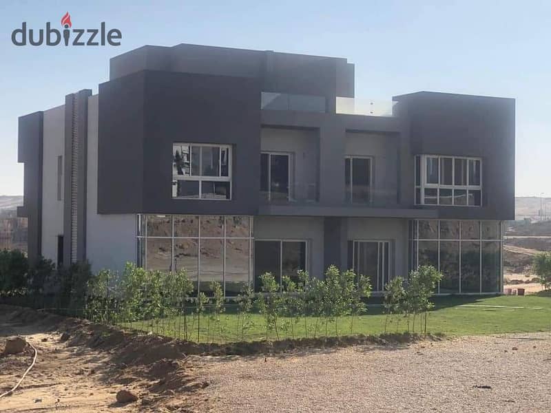 Duplex for sale 271m Etapa Compound, fully finished with AC, immediate delivery 4