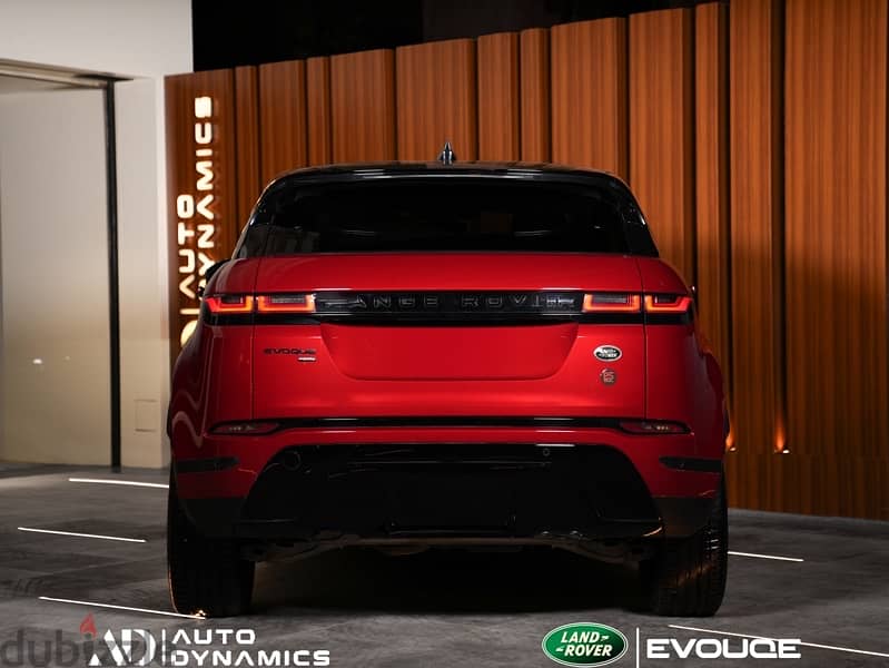 2023 Range Rover Evoque SE P-300e 11