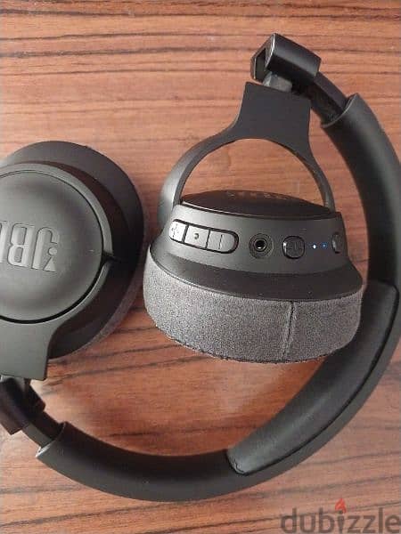 سماعة jbl tune 750btnc أصلية ، جودة صوت ممتازة جدا وبطارية وعزل قوي 2