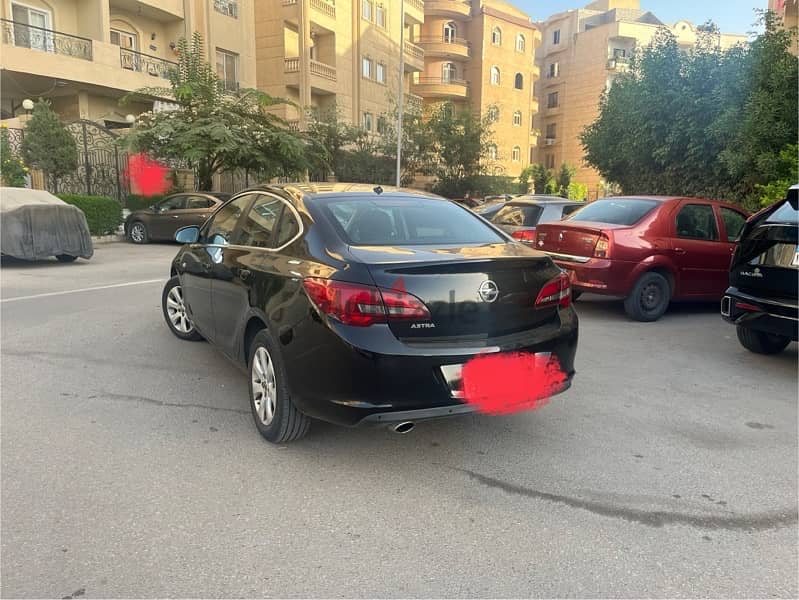 Opel Astra 2021 اوبل استرا ٢٠٢١ 4