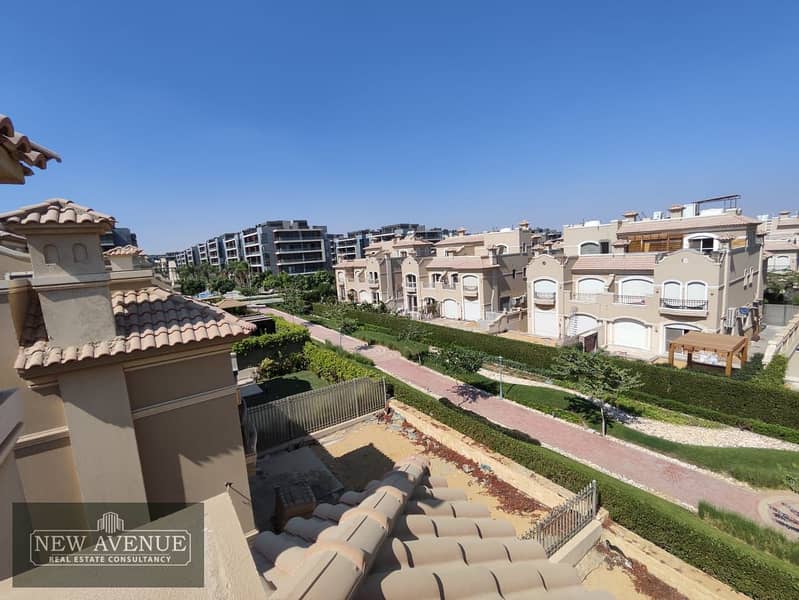 Twinhouse for sale ready to move Patio Oro New cairo 8