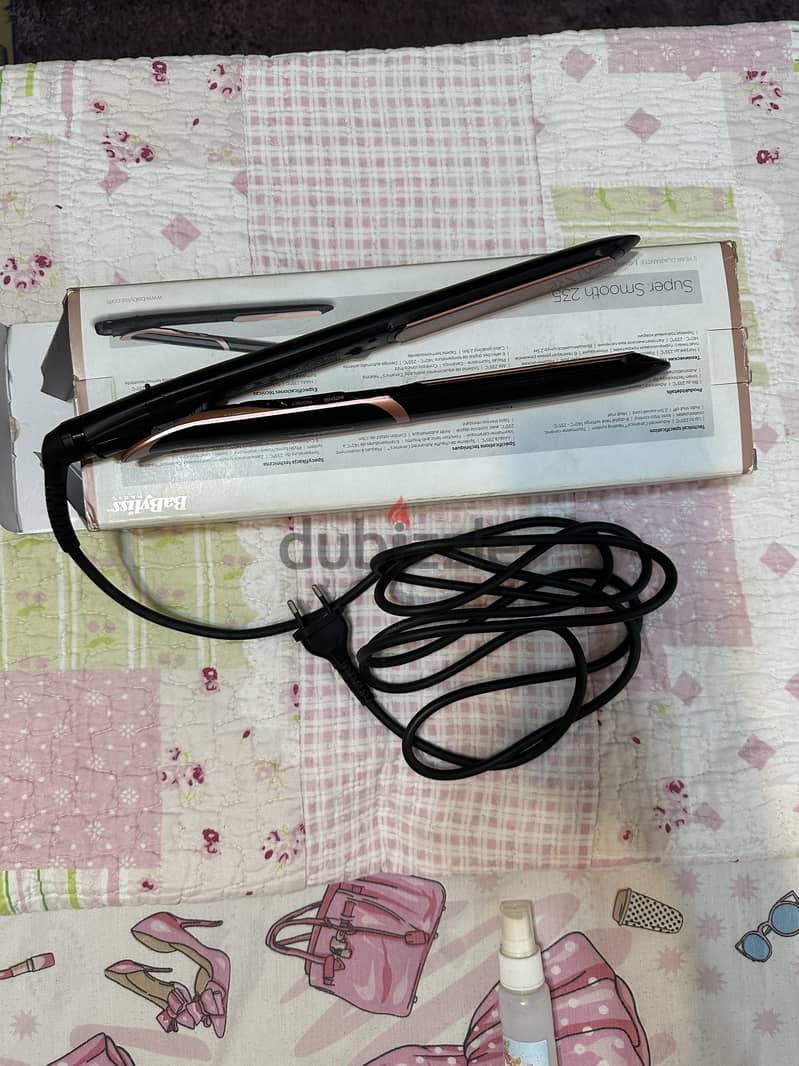 Babyliss straightener 1