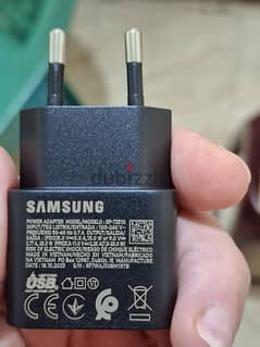 للبيع samsung power adapter 25w ep-t2510 orginal 0