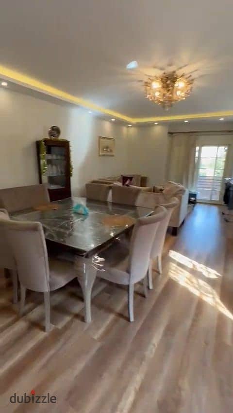 For sale, an apartment of 237 square meters, Al Narges Villas, next to Tulip Club, super deluxe, with kitchen and dressing room 5