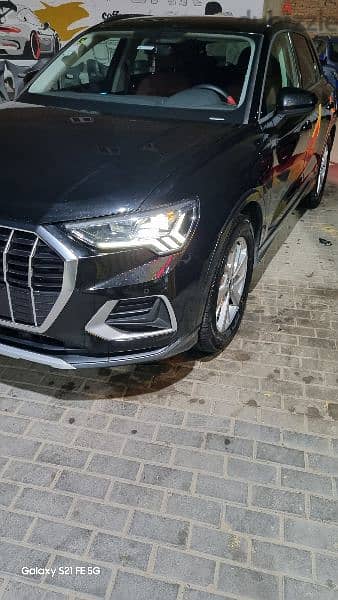 Audi Q3 2021 4