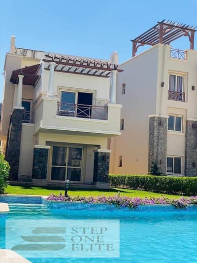 For sale chalet 110 m fully finished in Blue Blue Sokhna, minutes from Porto Sokhna in front of the windmills