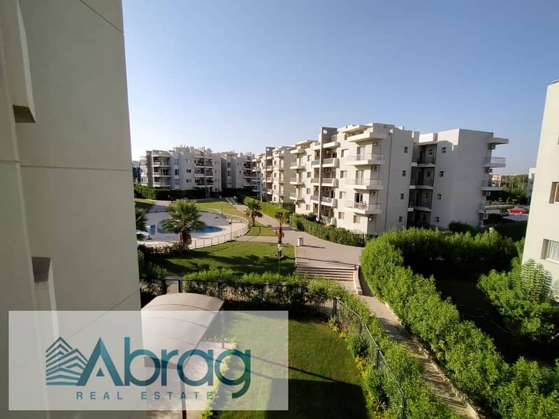 For Sale apartment 134m with kitchen and private garden in The Address Sheikh Zayed Compound 3