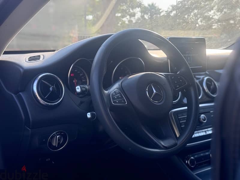 Mercedes-Benz CLA 180 2018 11