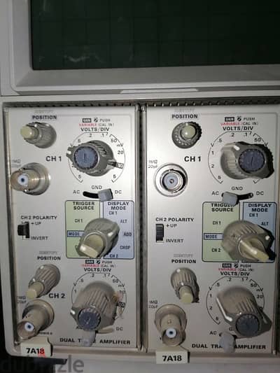 oscilloscope Tektronix 4 channels 100Mhz