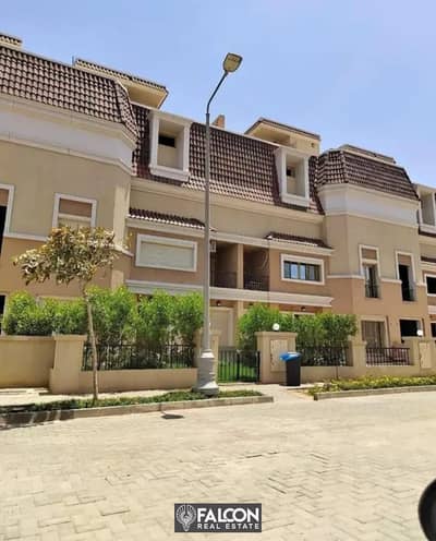 With 38% cash discount  Prime Town house Villa with a view of Central Park in Sarai Compound, in front of Madinaty