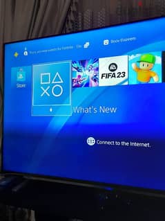 PlayStation 4 slim  with the box 500gb 0