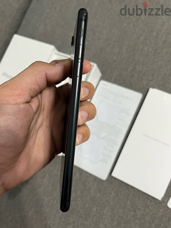 iPhone 7 Plus 32 giga black +Original box 3