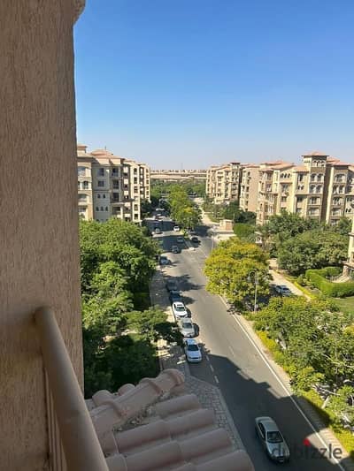 Apartment for sale at a fantastic price in Madinaty, 175 m, View Street B2