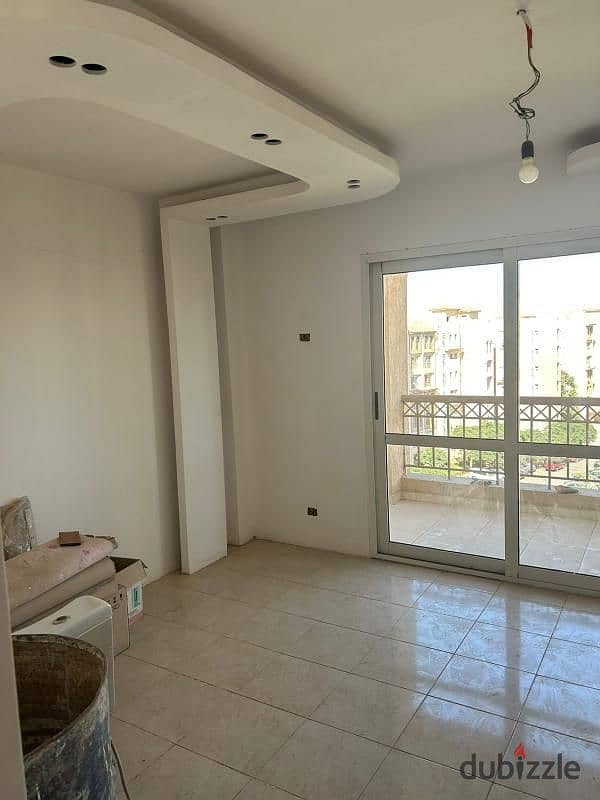 Apartment for sale at a fantastic price in Madinaty, 175 m, View Street B2 5