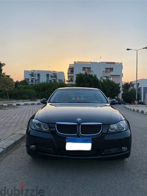 Bmw E90 320 فابريكا بالكامل 11