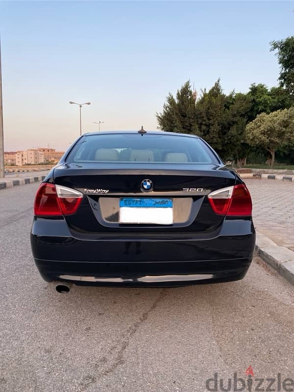 Bmw E90 320 فابريكا بالكامل 13