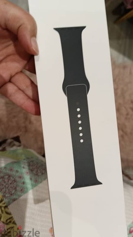 apple watch series 8 41mm used like new 2