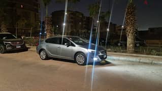 Opel Astra Cosmo 2014 0