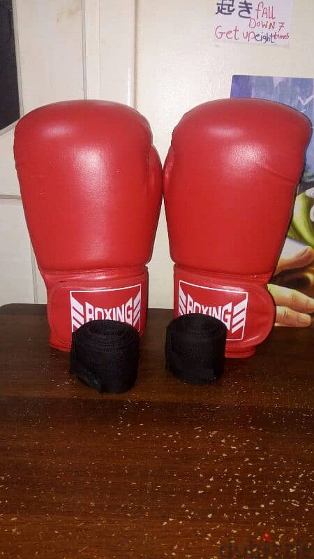 classic red boxing gloves 2