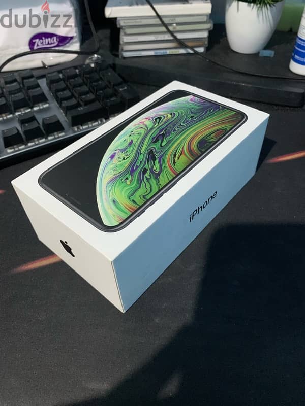 iPhone XS 64GB 77% ايفون اكس إس بطارية 5