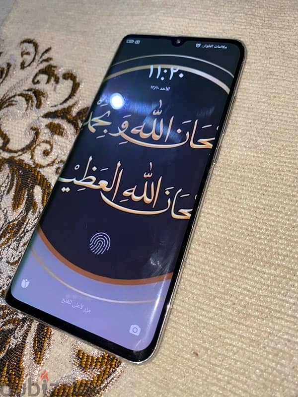 شاومي ريدمي نوت 10 لايت. /5G  مساحه 128 رامات 8  اللون اسود الجهاز جدي 3