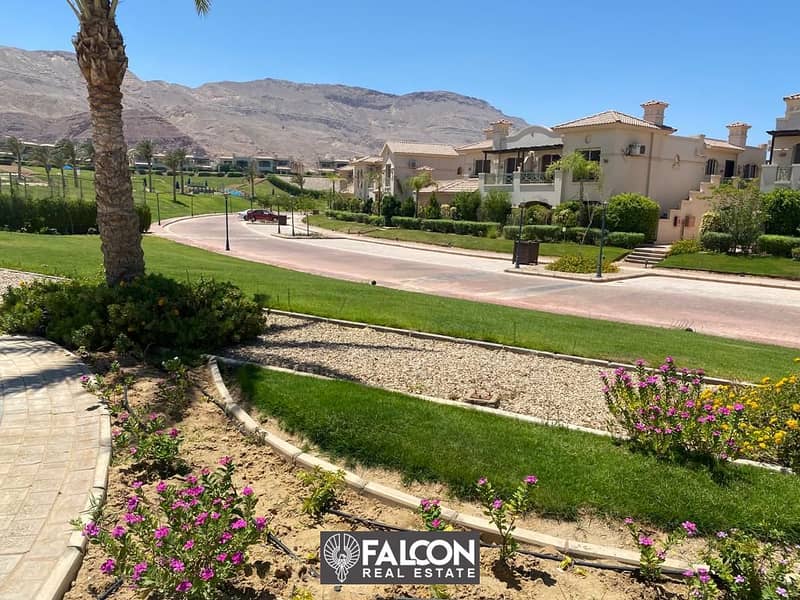 3-BR chalet, immediate receipt, fully finished and ready to move in with full access to the sea and pool, in a prime location in La Vista 6 - Sokhna 0