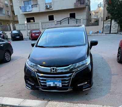 Honda Odyssey 7seats 2018  بمقدم 100000  / هوندا اوديسى