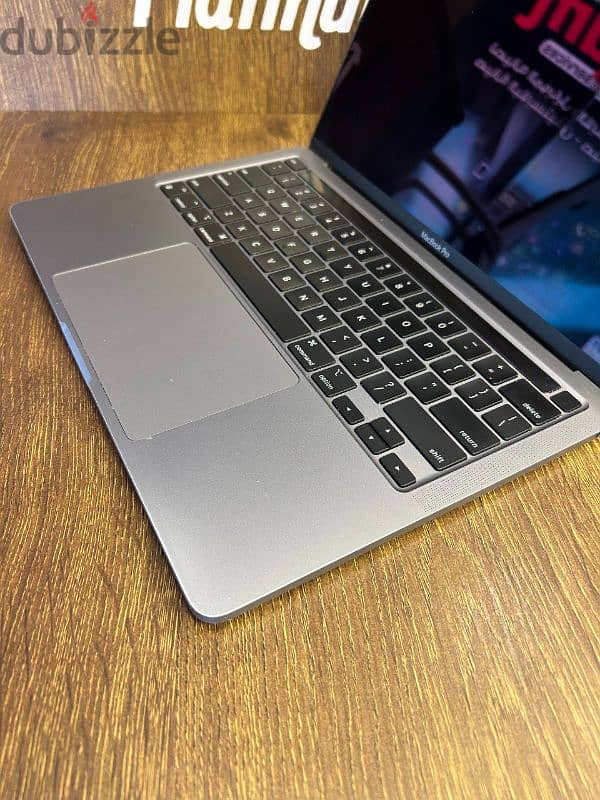 macbook pro 2020 1